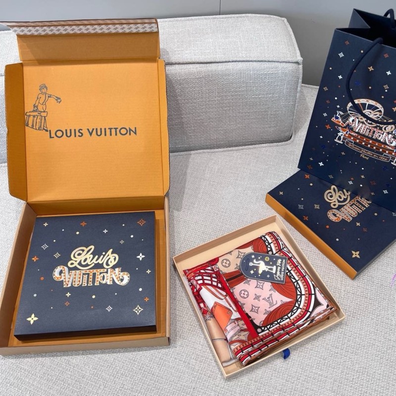 LV Scarf