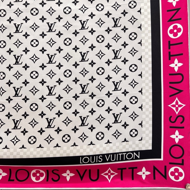 LV Scarf