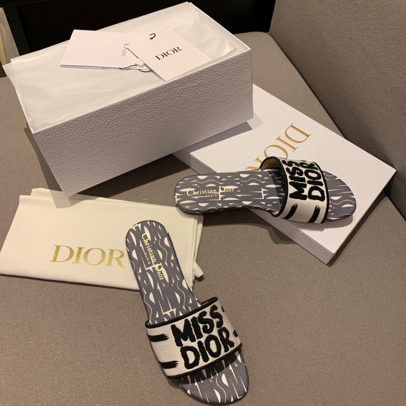 Dior Flats