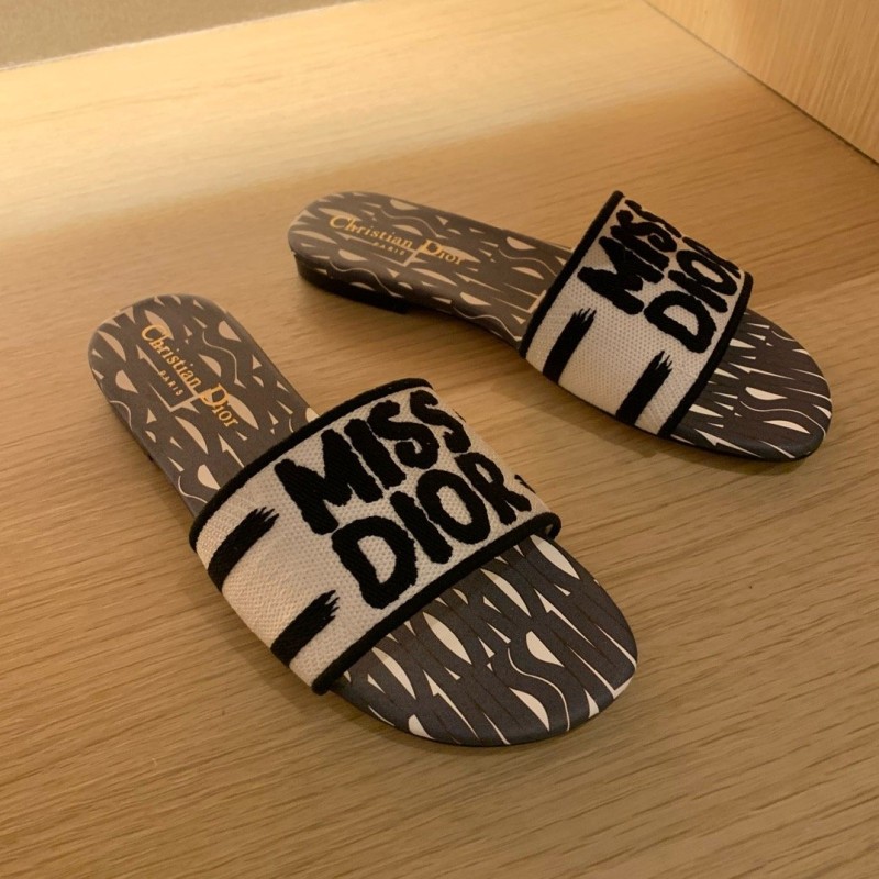 Dior Flats