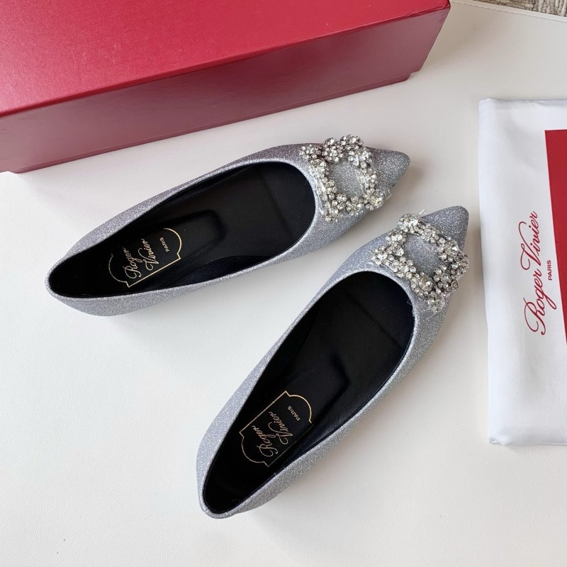 Roger Vivier Flats