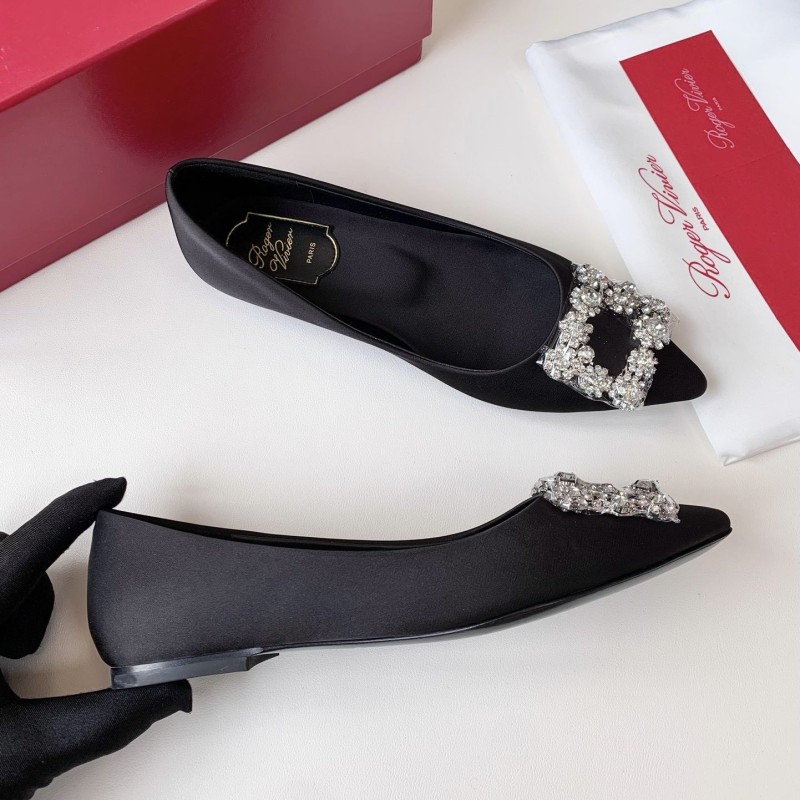 Roger Vivier Flats