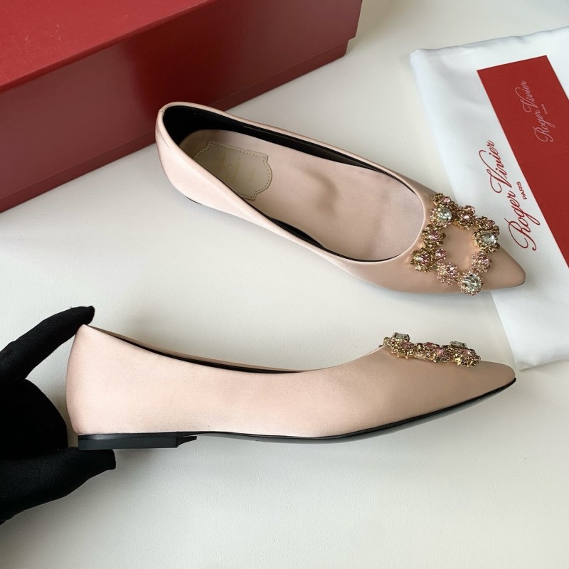 Roger Vivier Flats