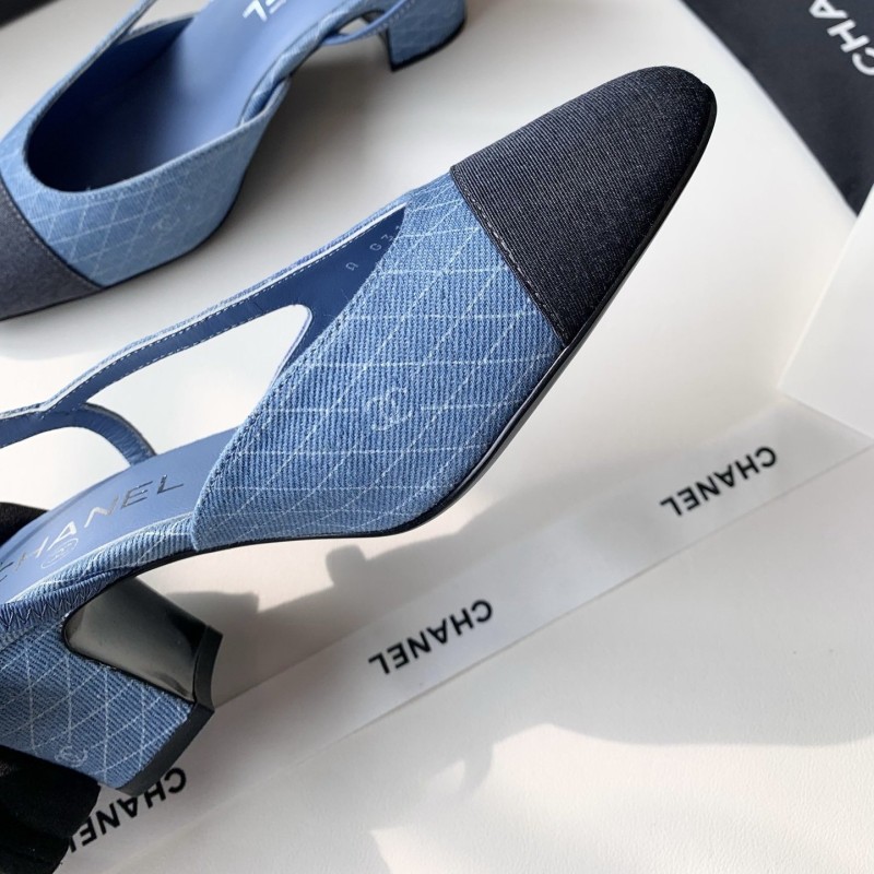 Chanel Flats & Heels Sandals 