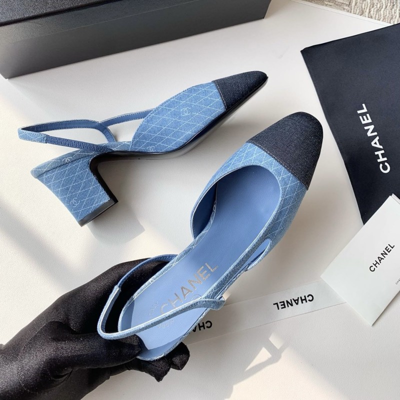 Chanel Flats & Heels Sandals 