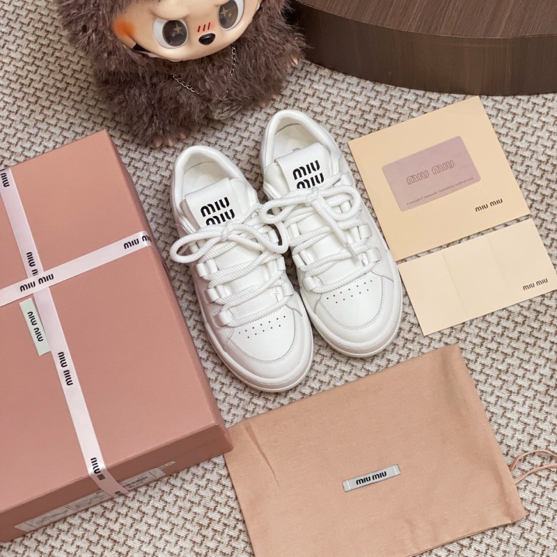 MiuMiu Sneaker