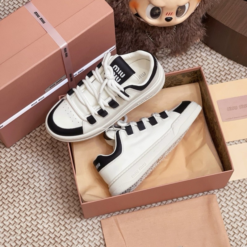 MiuMiu Sneaker