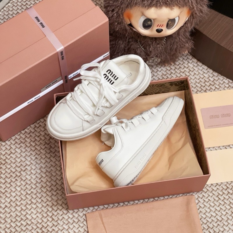 MiuMiu Sneaker