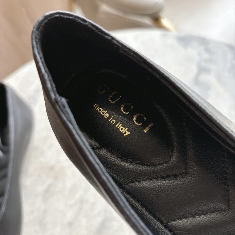 Gucci Flat