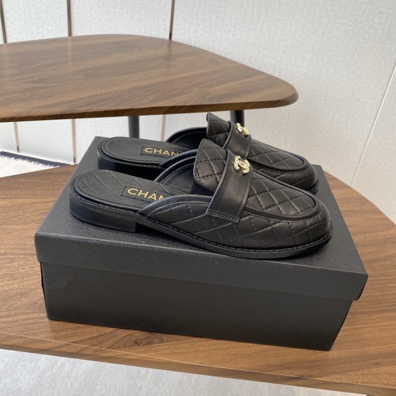 Chanel Slipper