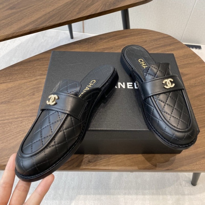 Chanel Slipper