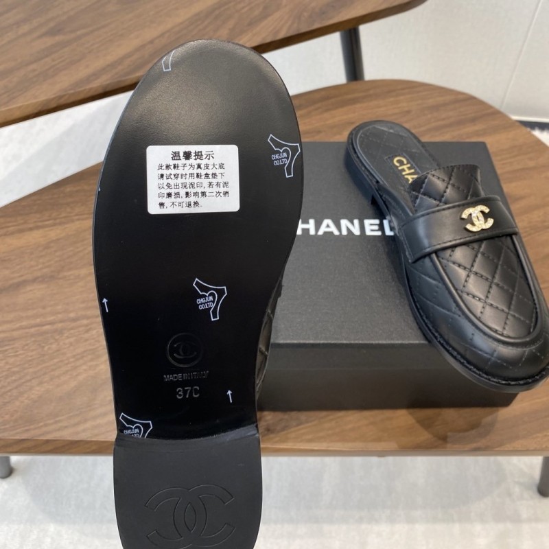 Chanel Slipper