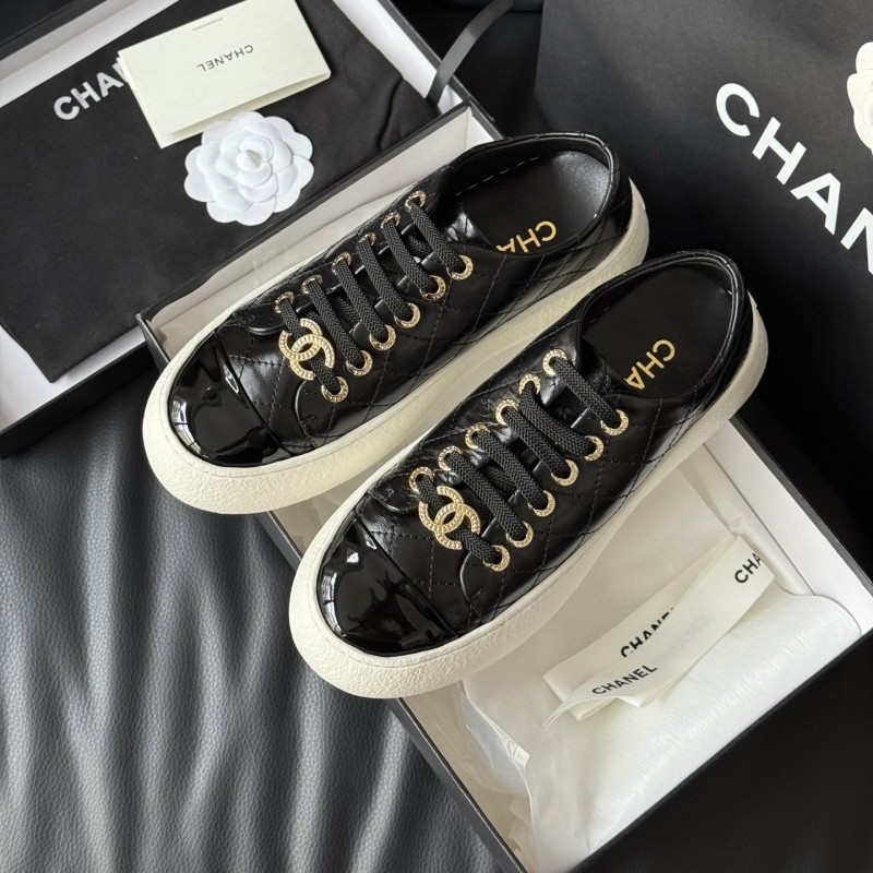 Chanel Sneaker