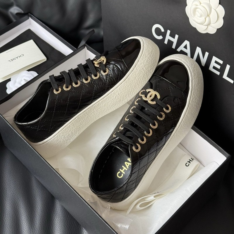Chanel Sneaker
