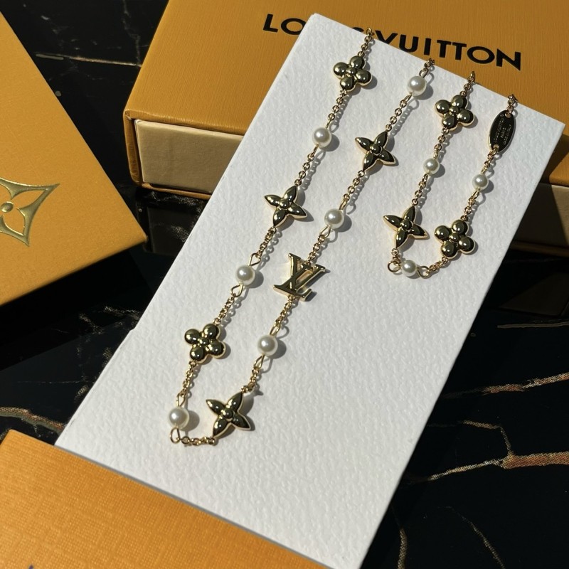 LV Necklace