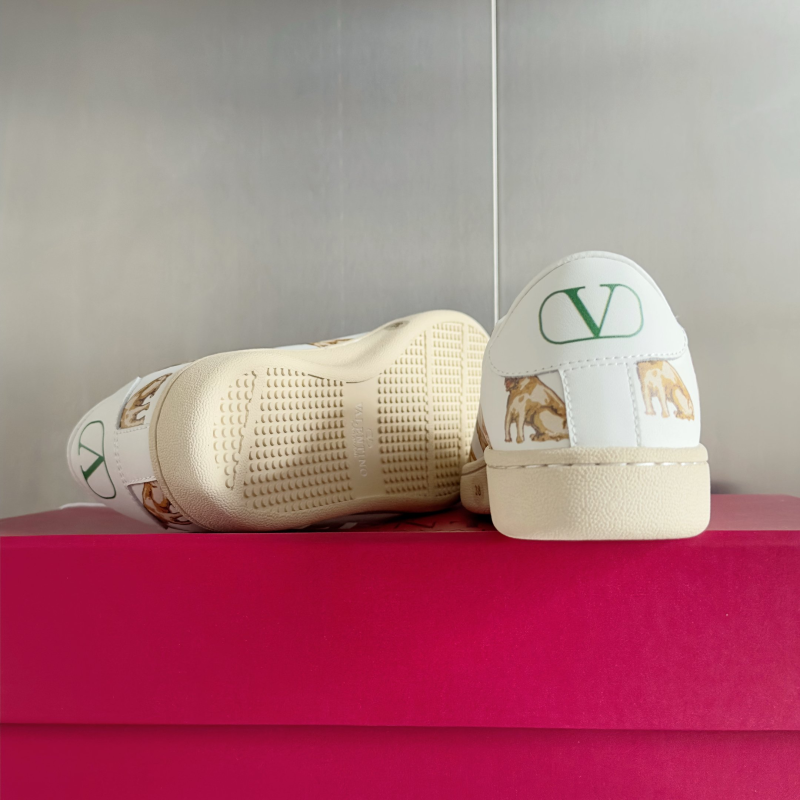 Valentino Unisex Sneaker