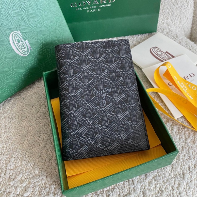 Goyard Passportholder