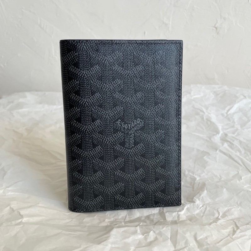 Goyard Passportholder