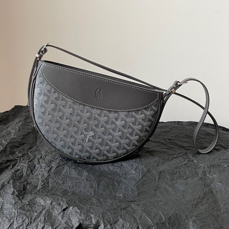 Goyard Hirondella Bag