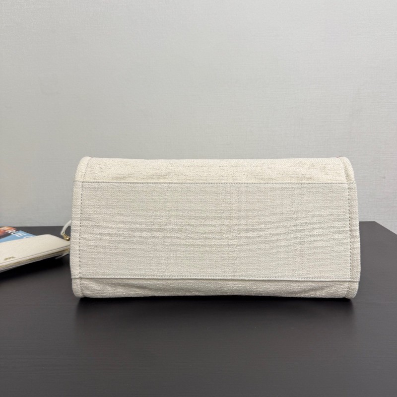 Chanel 25S 沙滩包