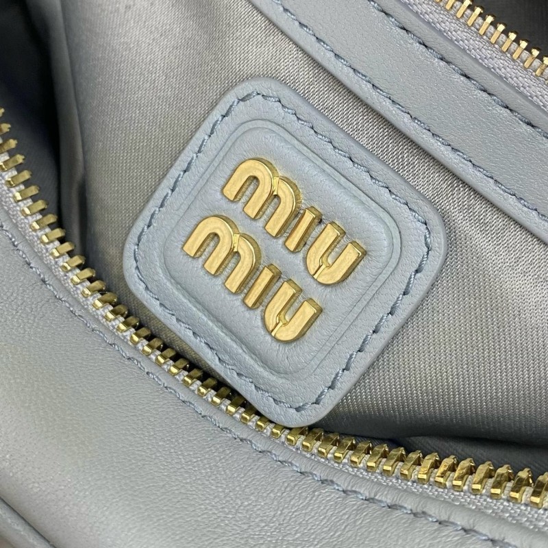 MiuMiu 皱褶保龄球包