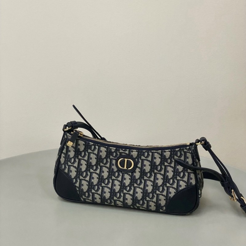 Dior Wanderlust 迷你手袋