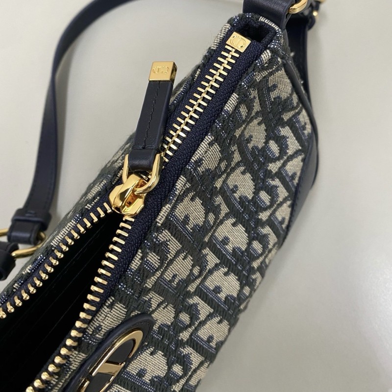 Dior Wanderlust 迷你手袋