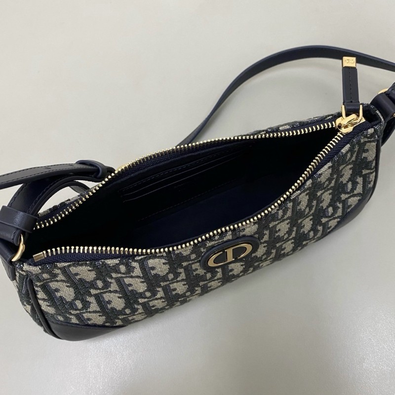 Dior Wanderlust 迷你手袋