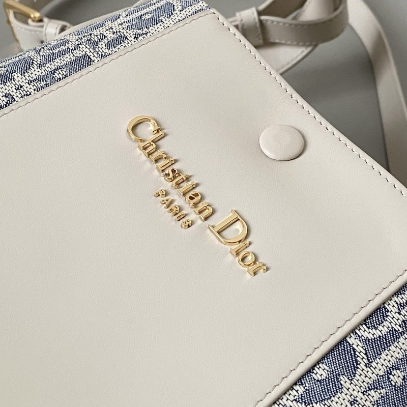 Dior Signature 水桶包