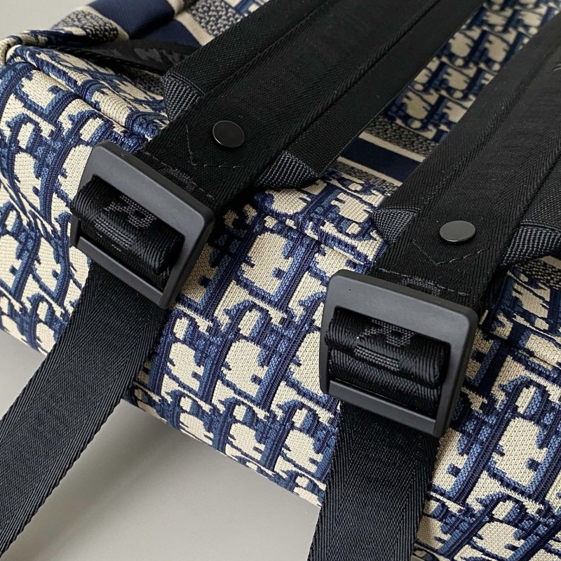 Dior Oblique 双肩背包