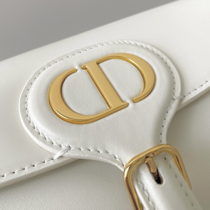 Dior East-West Bobby 月牙包