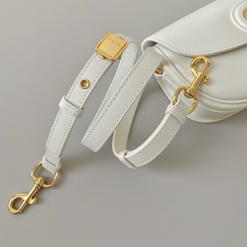 Dior East-West Bobby 月牙包