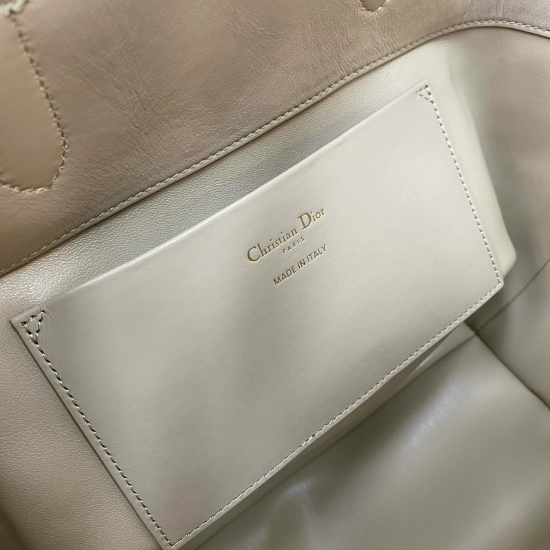 Dior Toujours 小号/中号