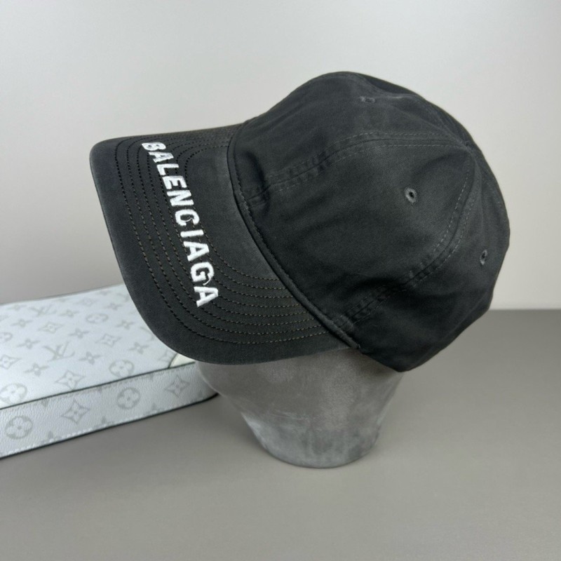 Balenciaga Cap