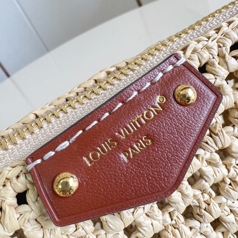 LV Hill Pochette