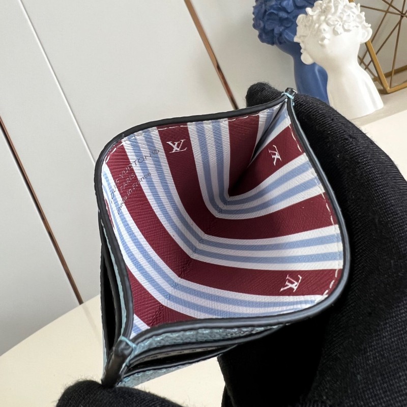 LV Cardholder