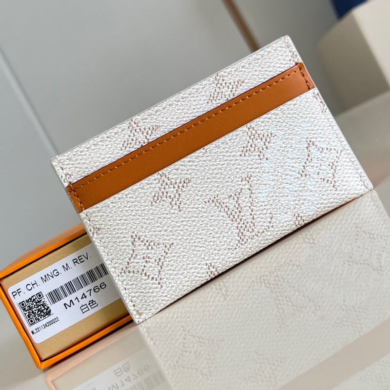 LV Cardholder
