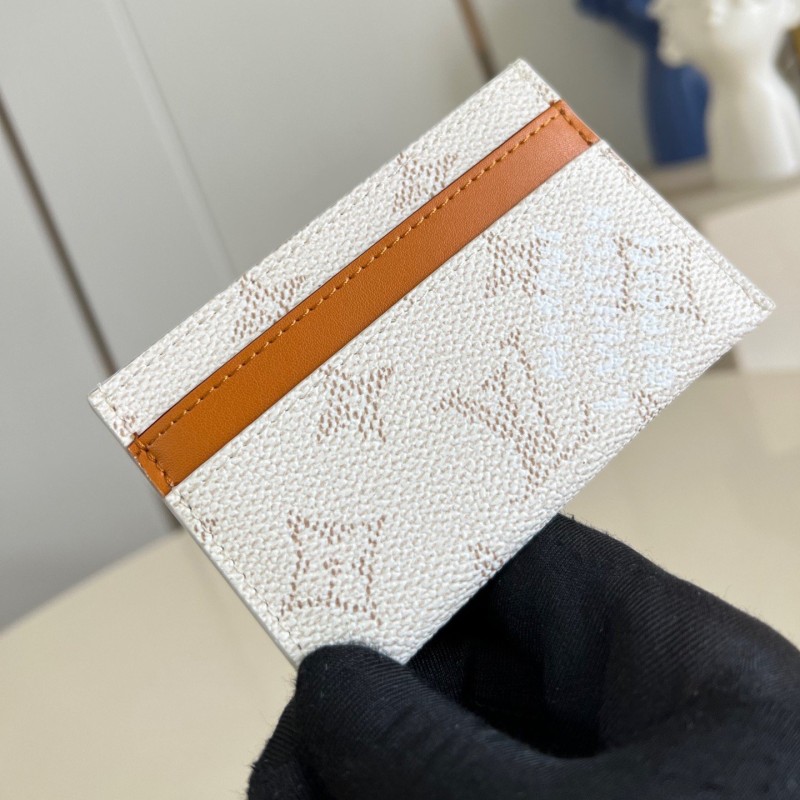 LV Cardholder