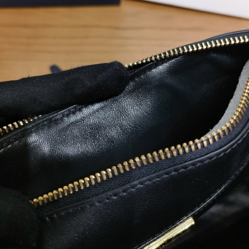 Prada Galleria Handbags 