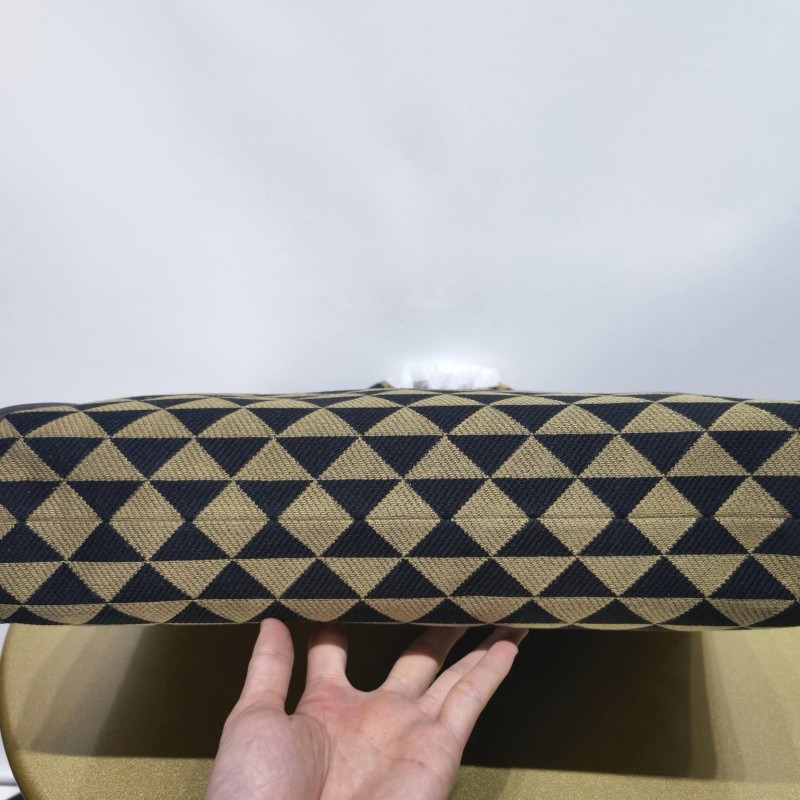 Prada Handbags (Large)