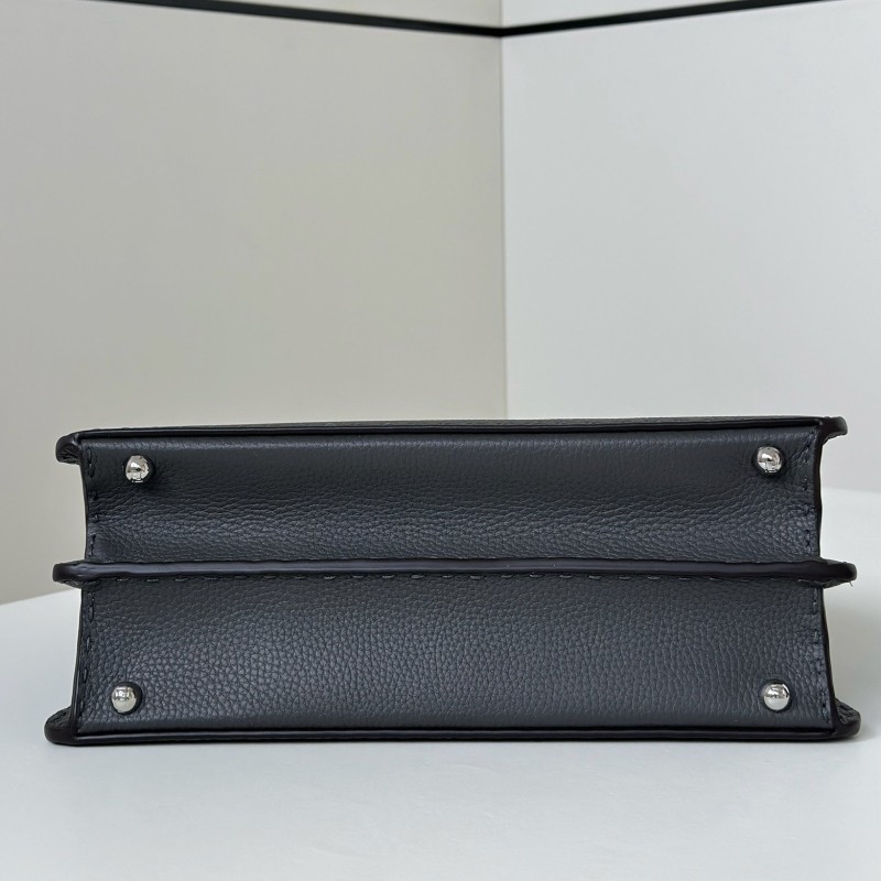 Fendi Handbags (Medium)