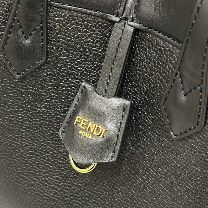 Fendi 折叠包
