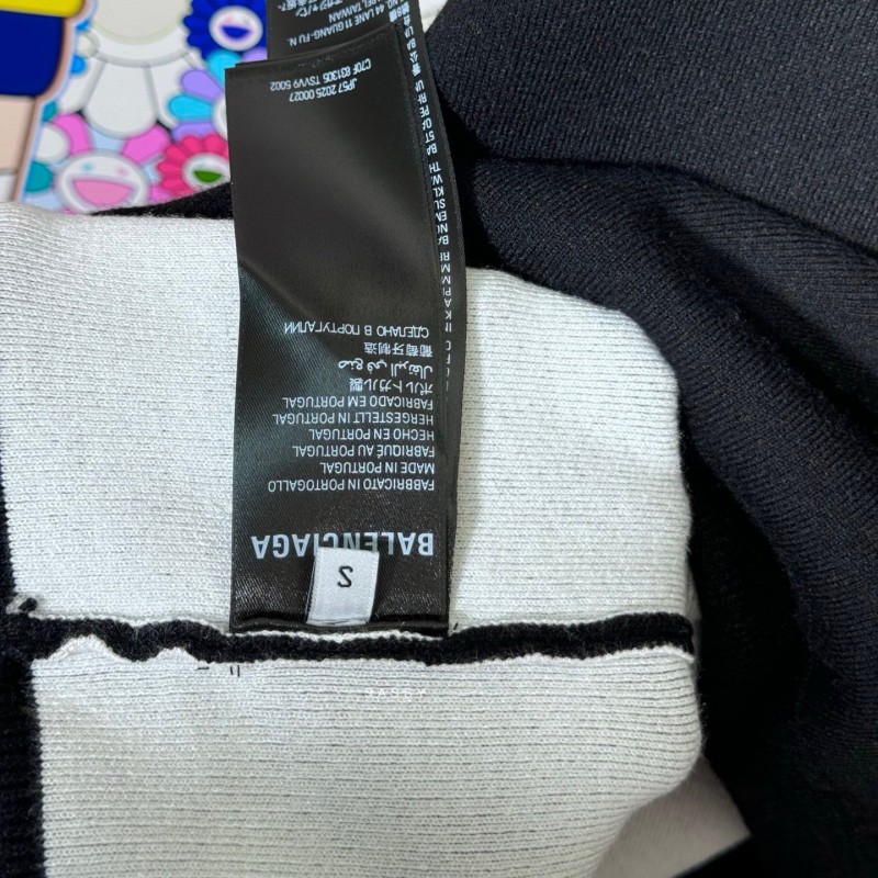 Balenciaga Unisex Sweater