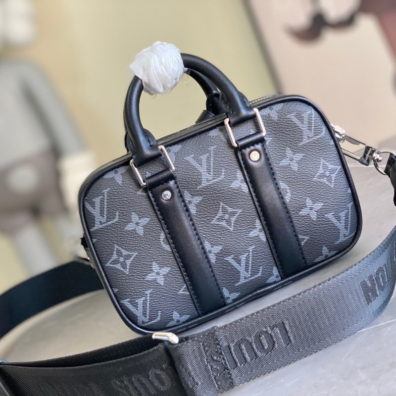 LV Nano Porte Document Voyage