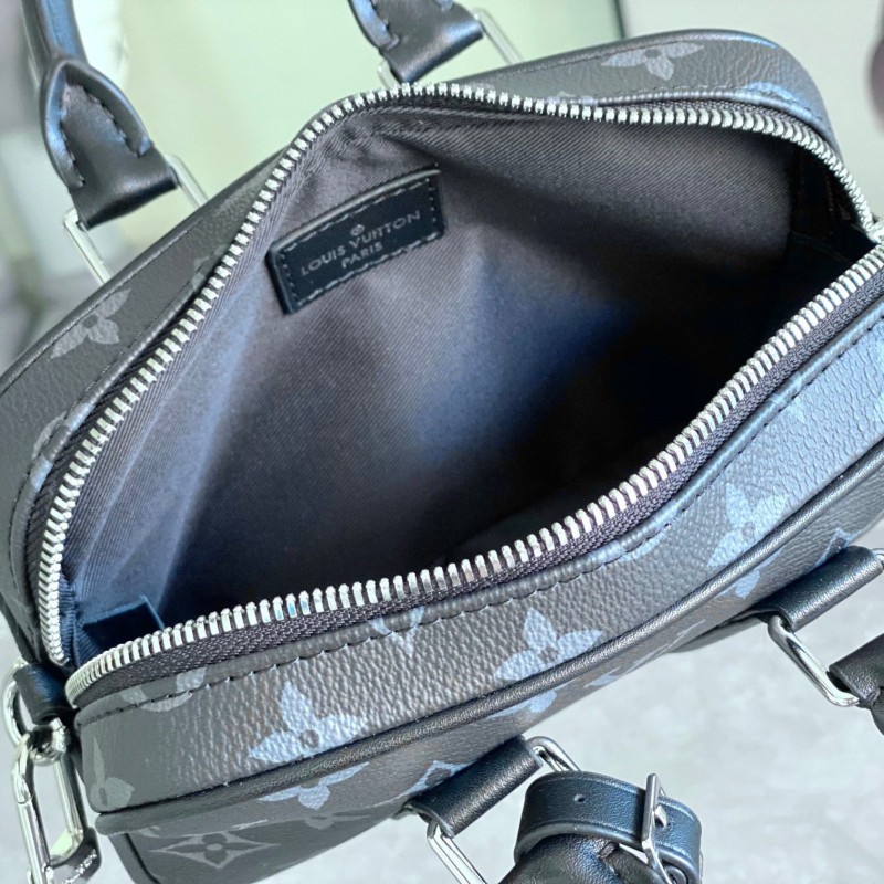 LV Nano Porte Document Voyage