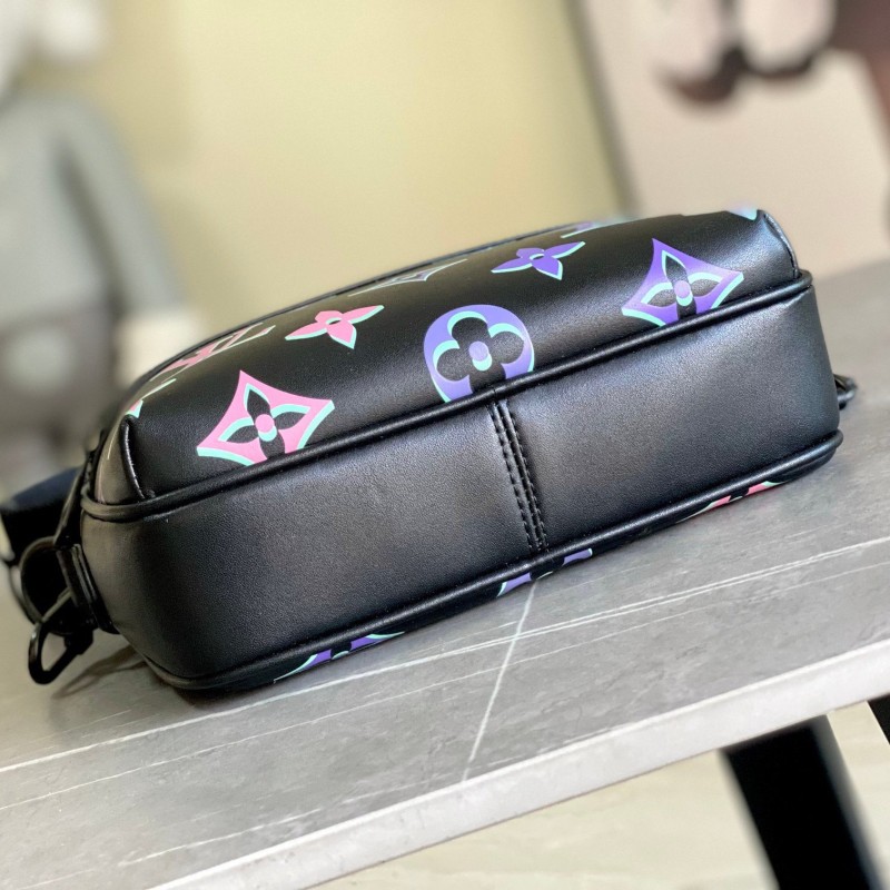 LV Comet Messenger Bag