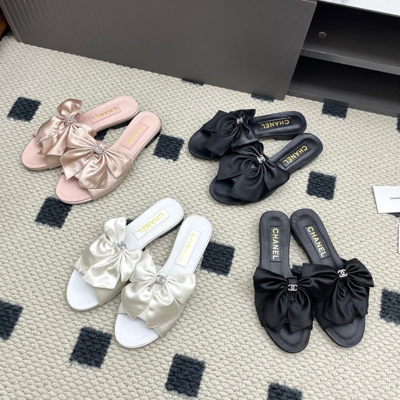 Chanel 25A Sandals