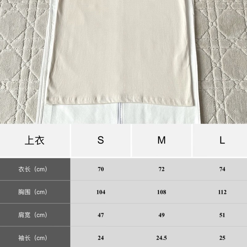 Burberry Unisex  Tee