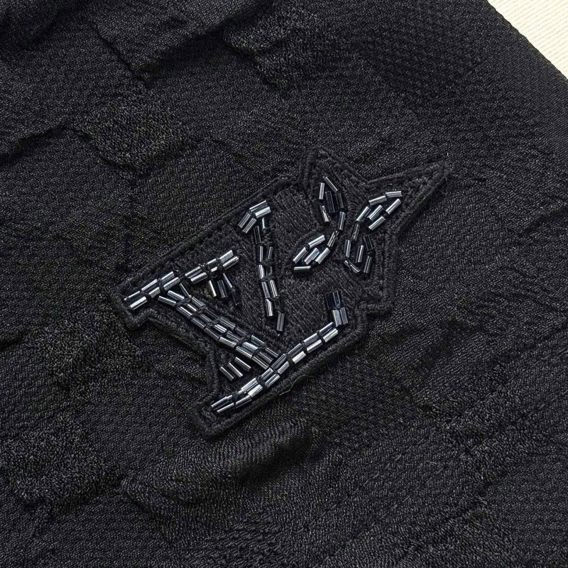 LV Unisex Shorts 