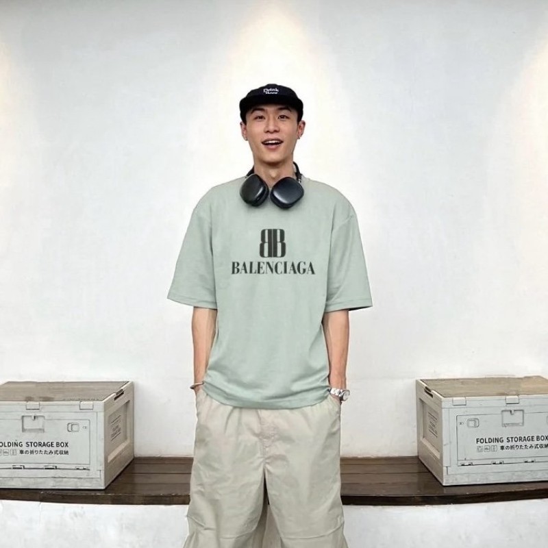 Balenciaga  Unisex Tee